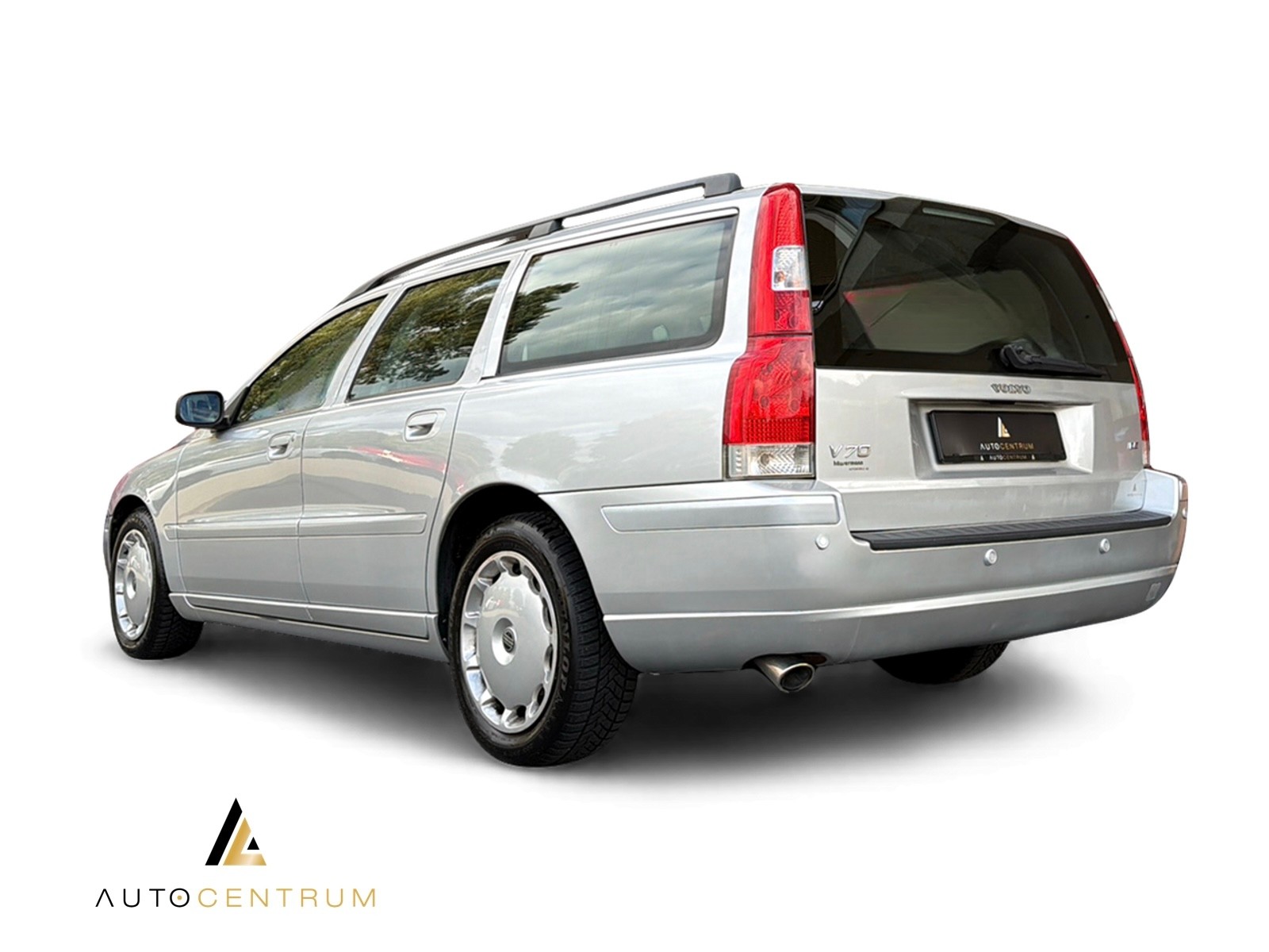 VOLVO V70 D5 Momentum-image-4