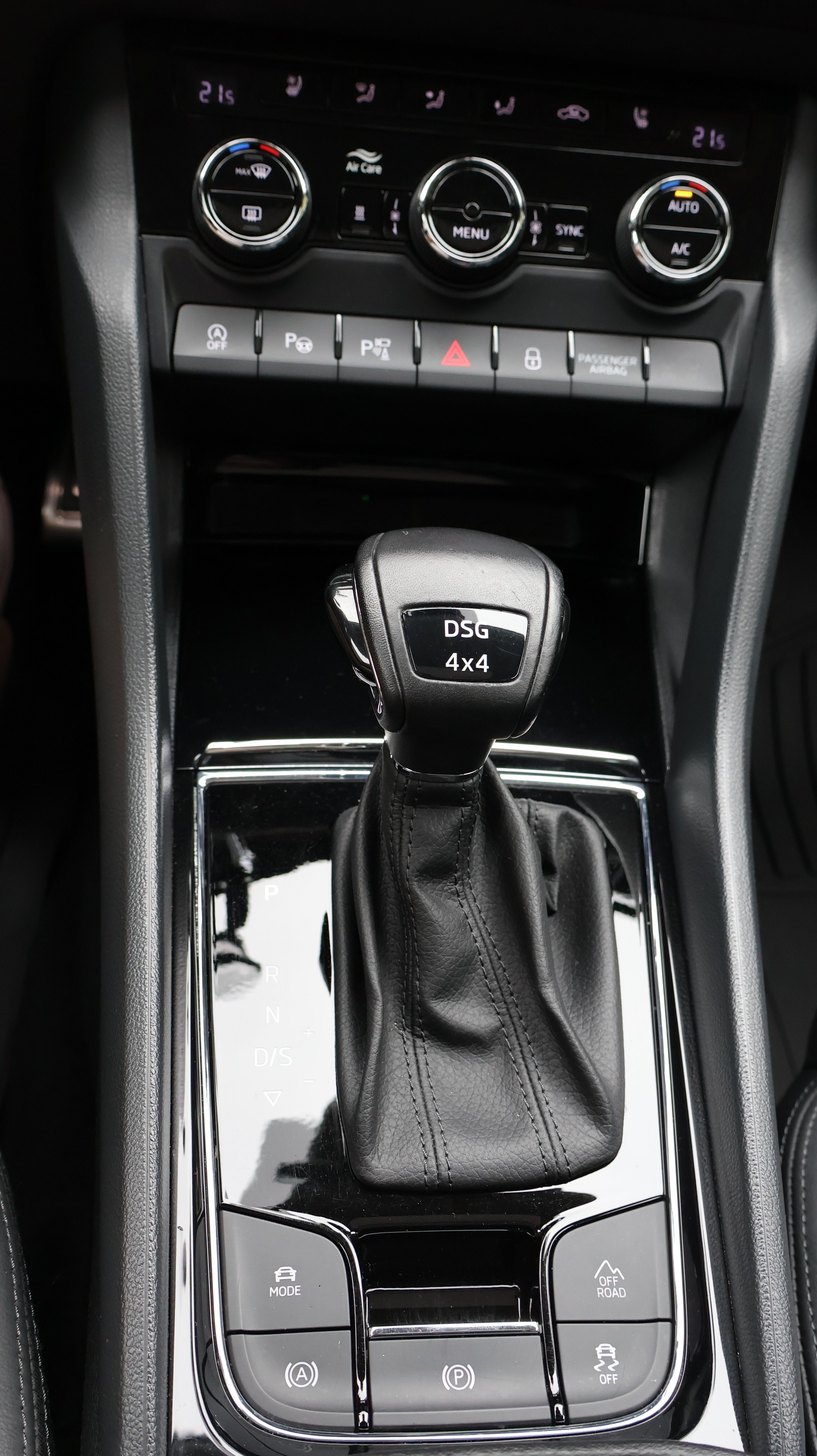 SKODA Kodiaq 2.0 TDI CR L&K 4x4 DSG-image-19