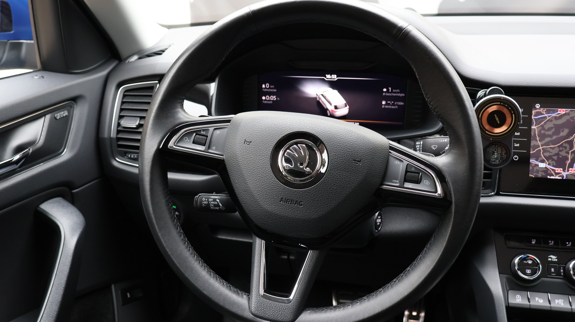 SKODA Kodiaq 2.0 TDI CR L&K 4x4 DSG-image-16