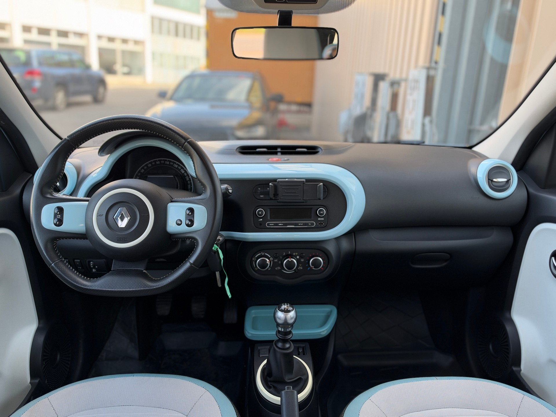 RENAULT Twingo 0.9 Zen-image-8
