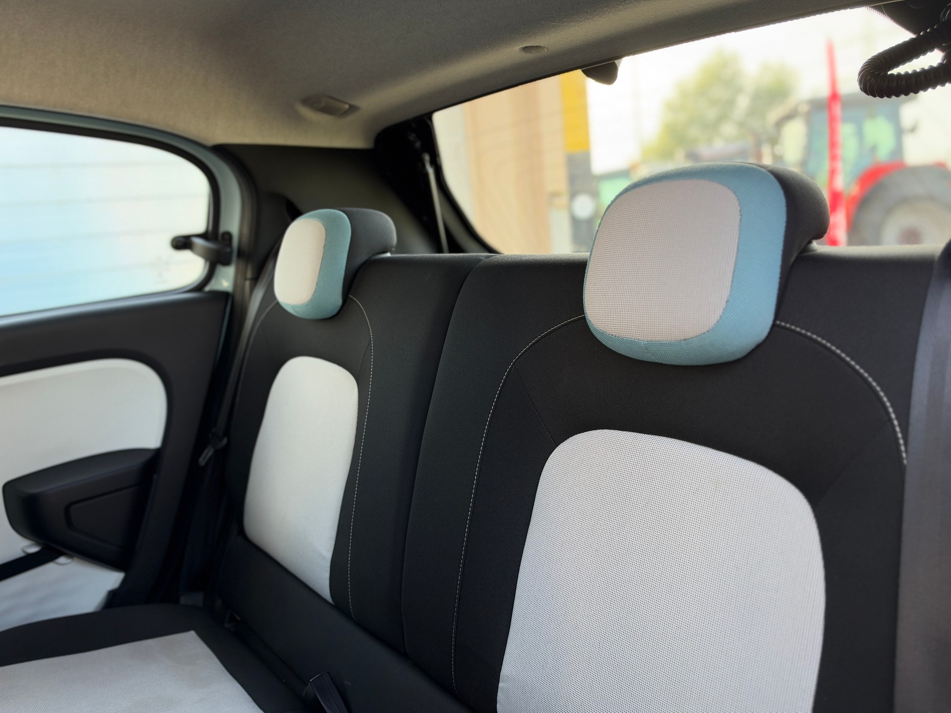 RENAULT Twingo 0.9 Zen-image-7