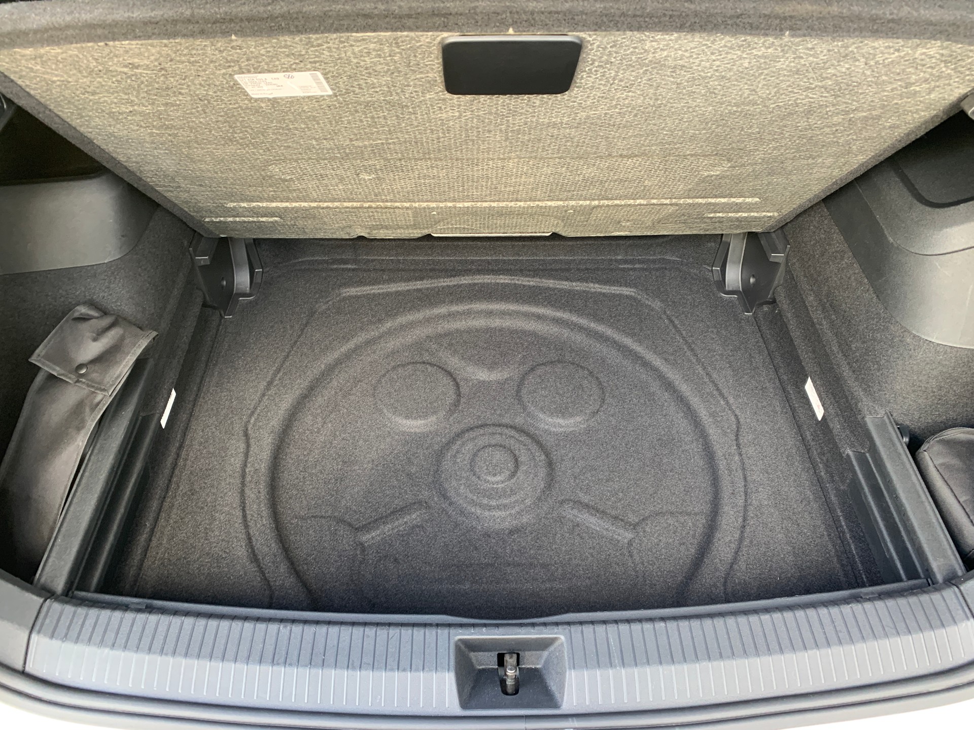 VW Tiguan 2.0 TSI DSG R-Line 4Motion-image-20