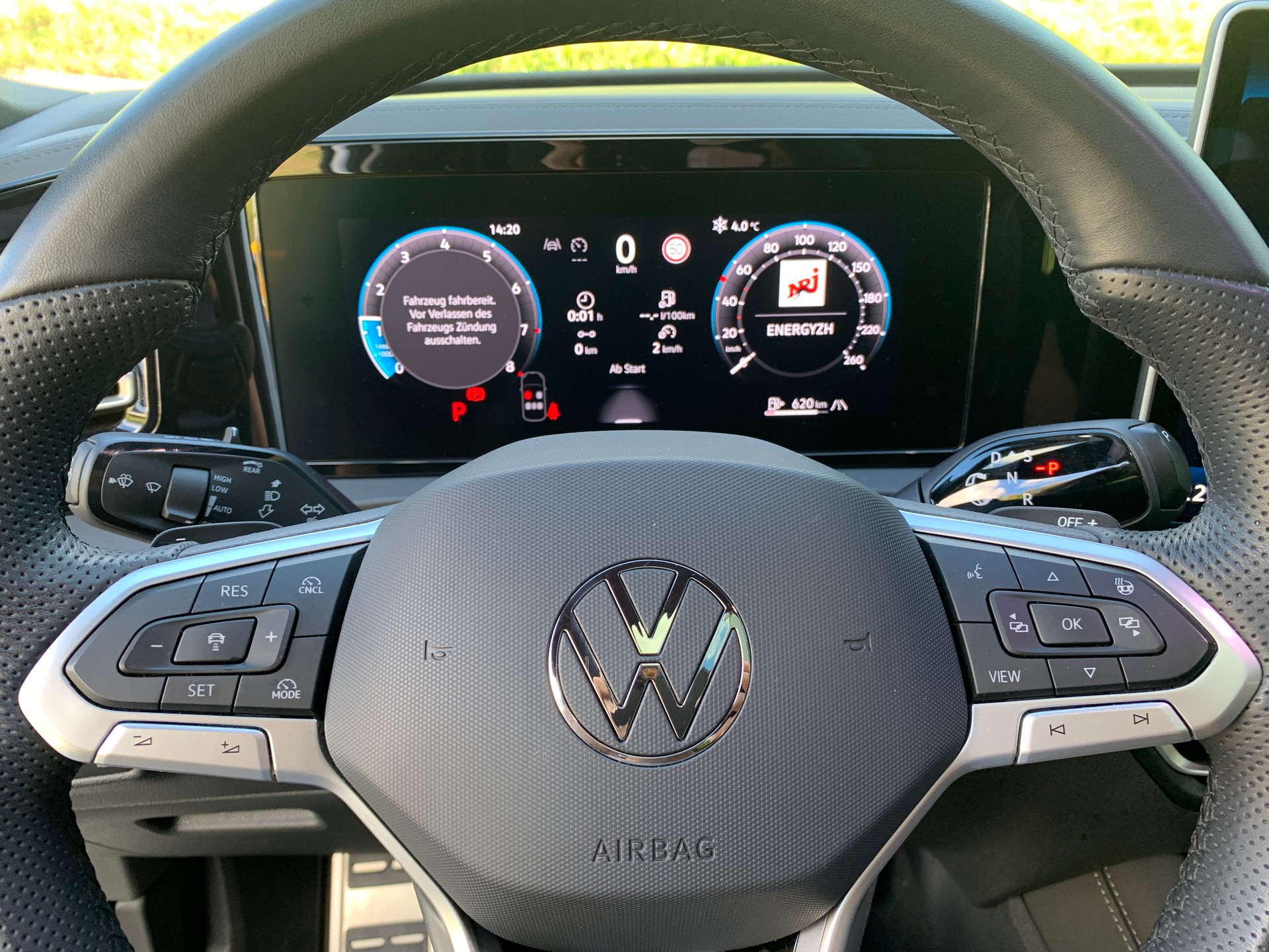 VW Tiguan 2.0 TSI DSG R-Line 4Motion-image-11