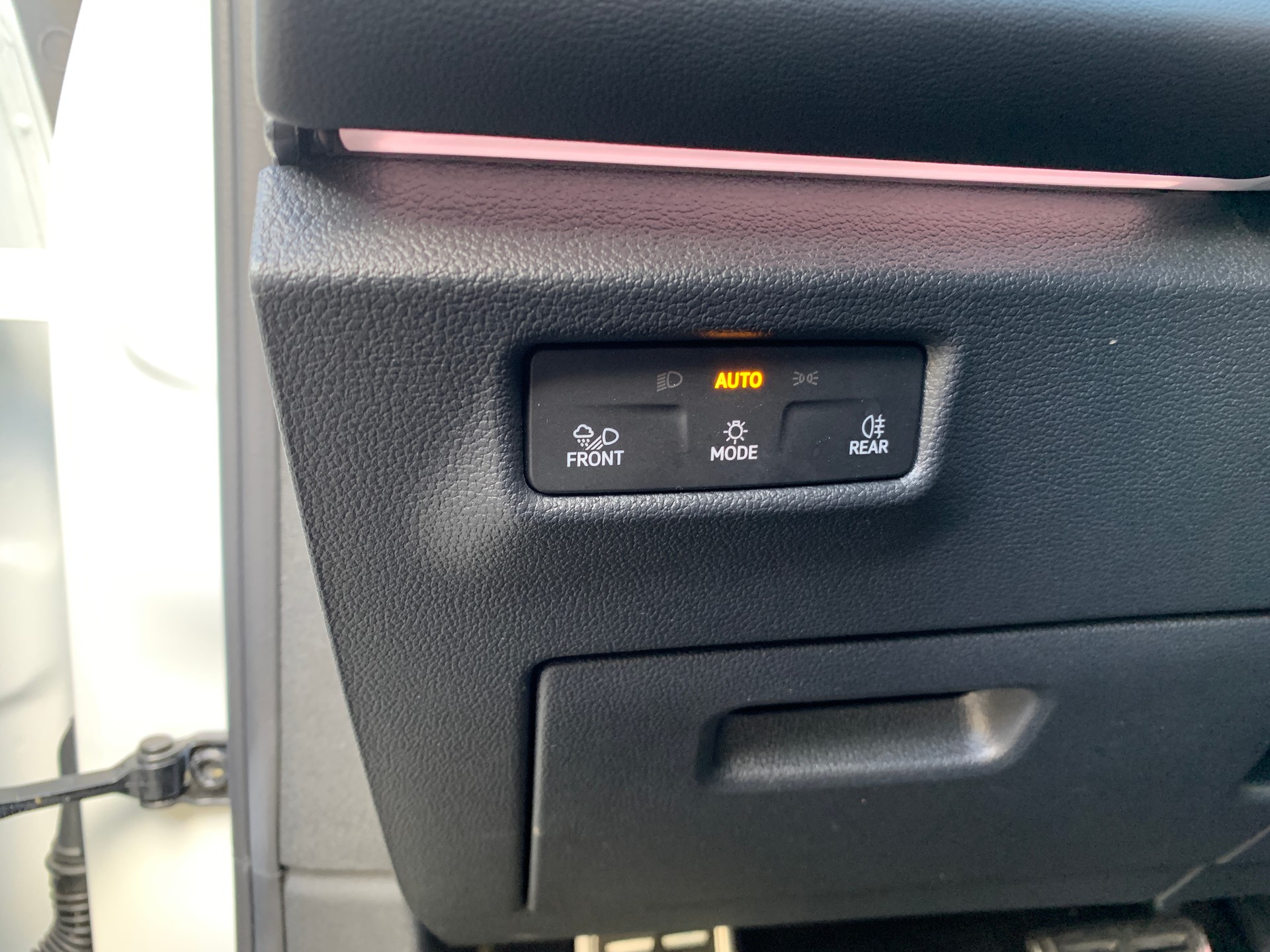 VW Tiguan 2.0 TSI DSG R-Line 4Motion-image-10