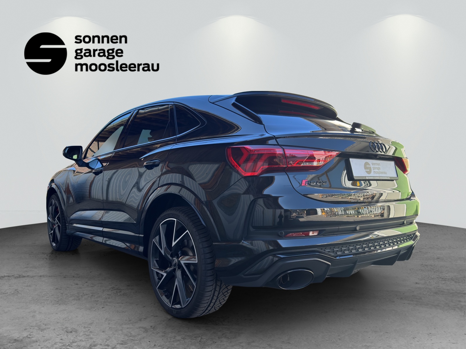 AUDI RS Q3-image-3