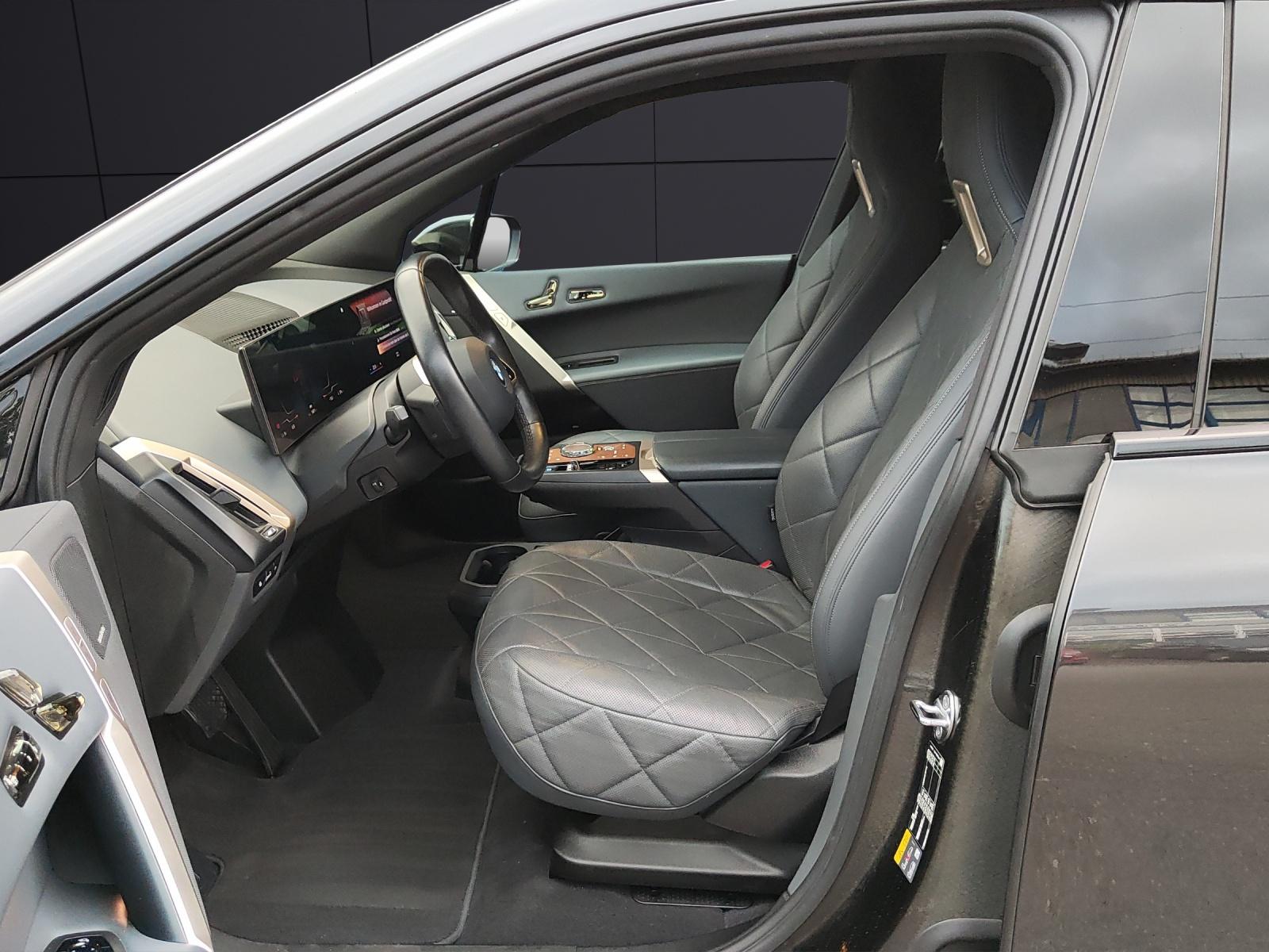 BMW iX I20 xDrive50-image-9