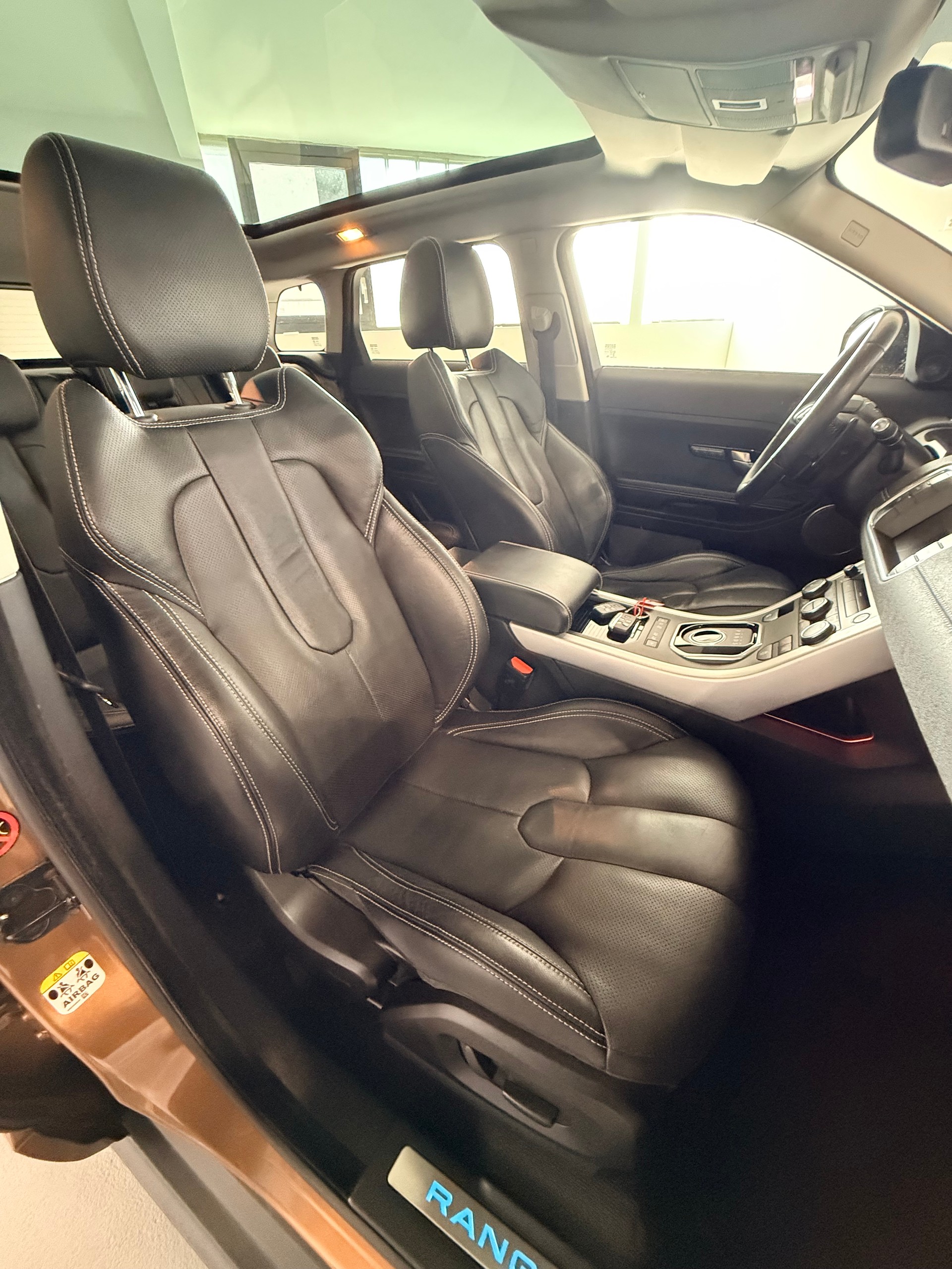 LAND ROVER Range Rover Evoque 2.0 Si4 Dynamic AT9-image-14