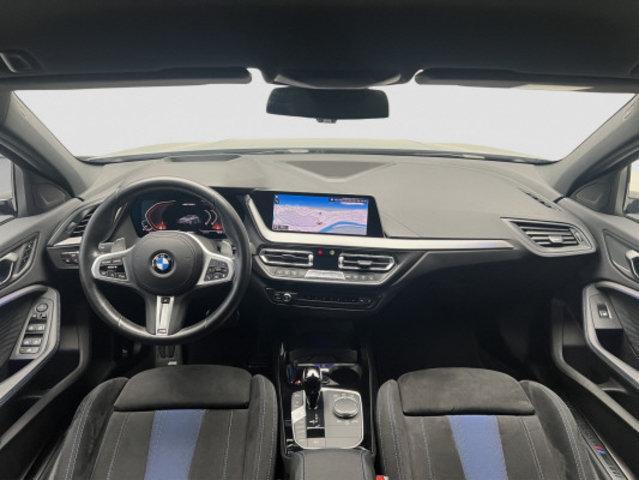 BMW 1er Reihe F40 M135i xDrive-image-10