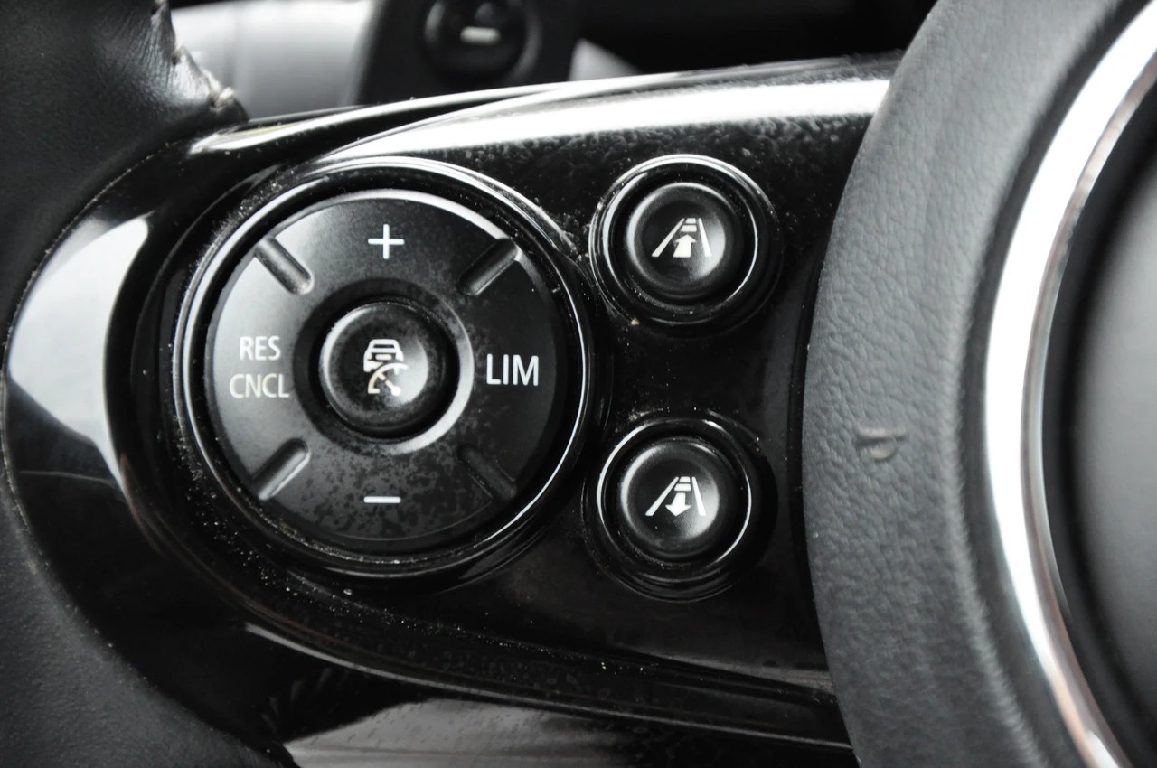 MINI Cooper S Cabriolet DKG-image-21