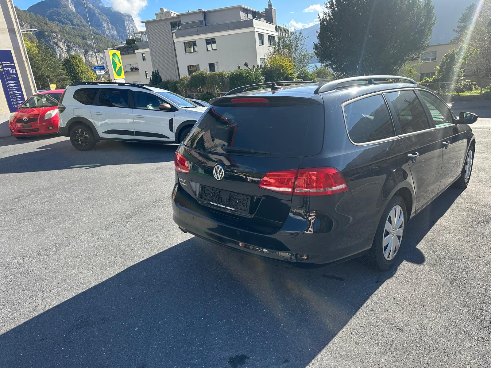 VW Passat Variant 1.4 TSI BMT Trendline-image-7