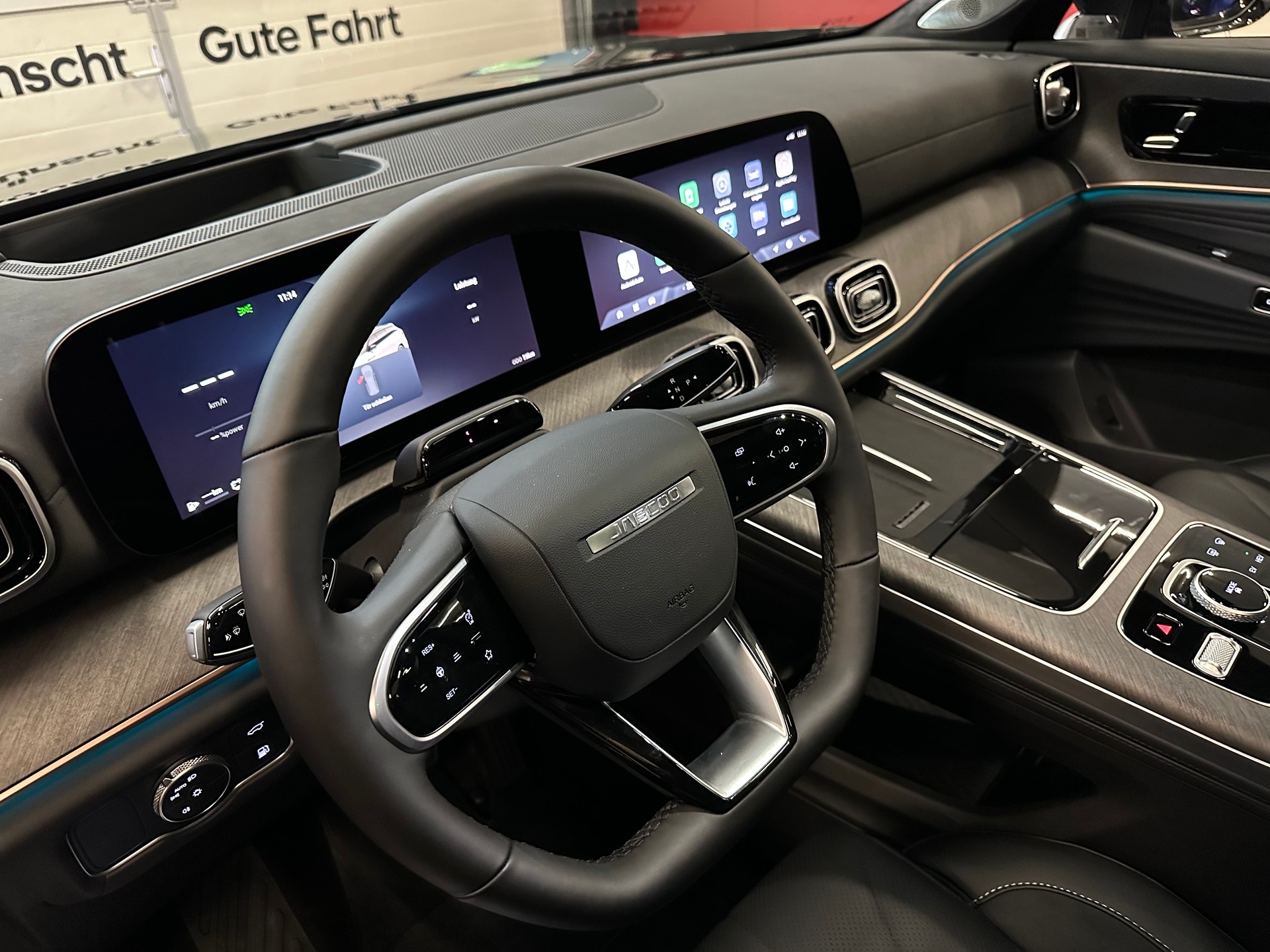 JAECOO 8 1.5TGDI SHS-P Exclusive AWD-image-25