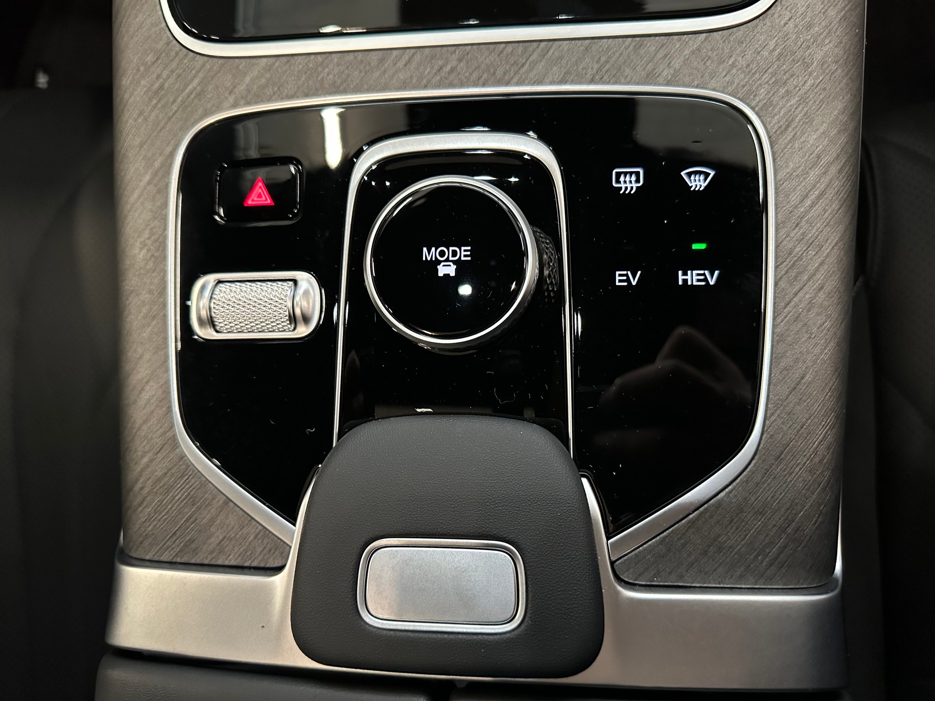 JAECOO 8 1.5TGDI SHS-P Exclusive AWD-image-18