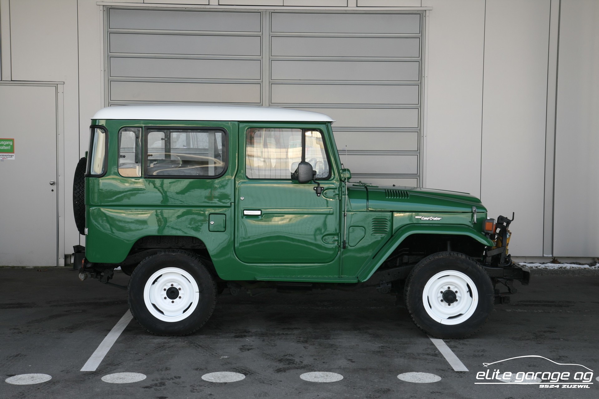 TOYOTA Land Cruiser BJ42-image-5