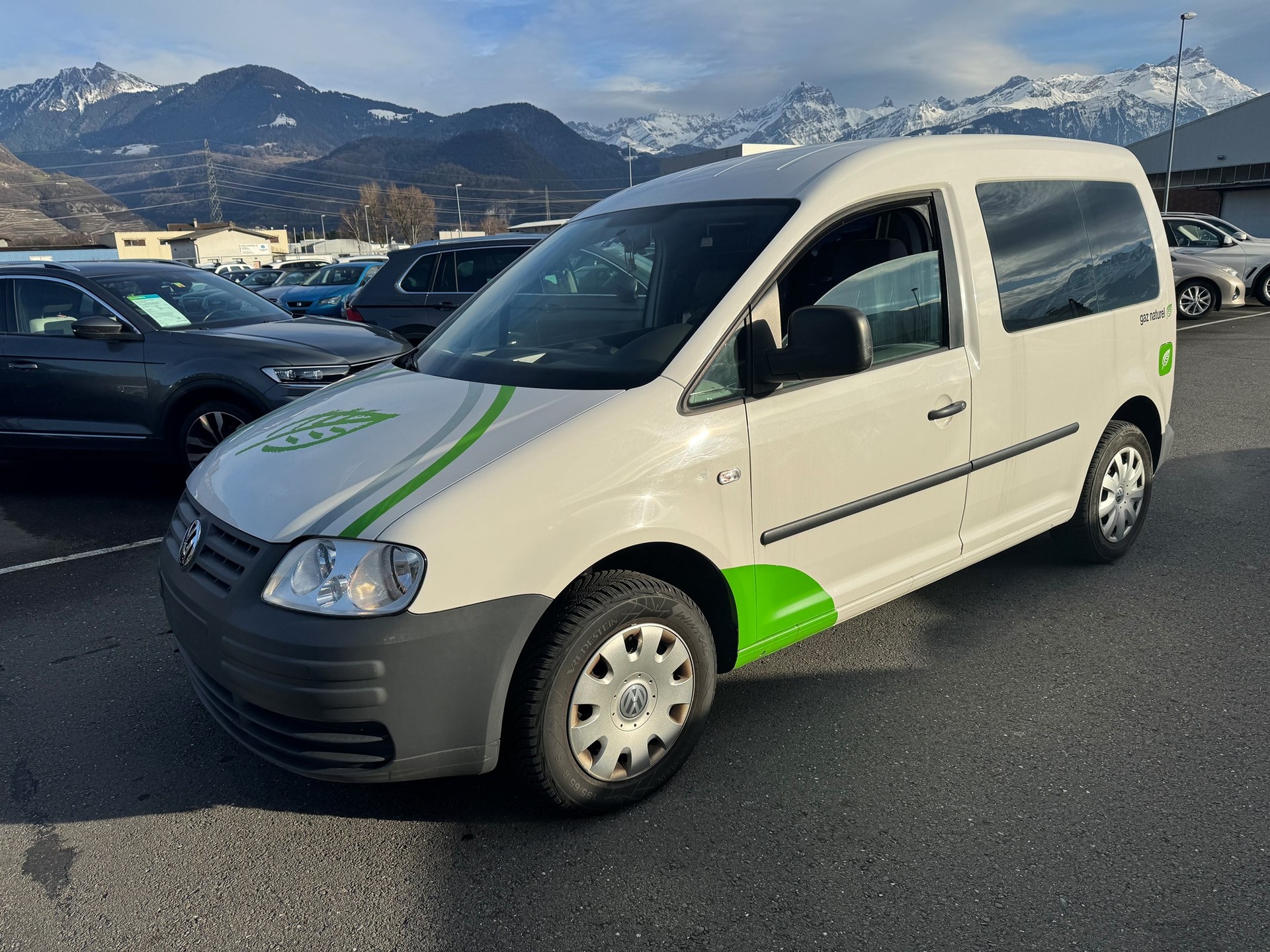 VW Caddy 2.0 EcoFuel-image-0