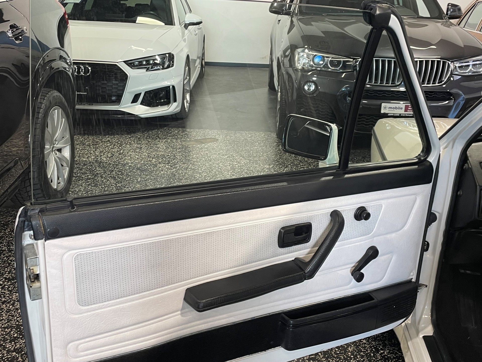 VW GOLF 1-image-11