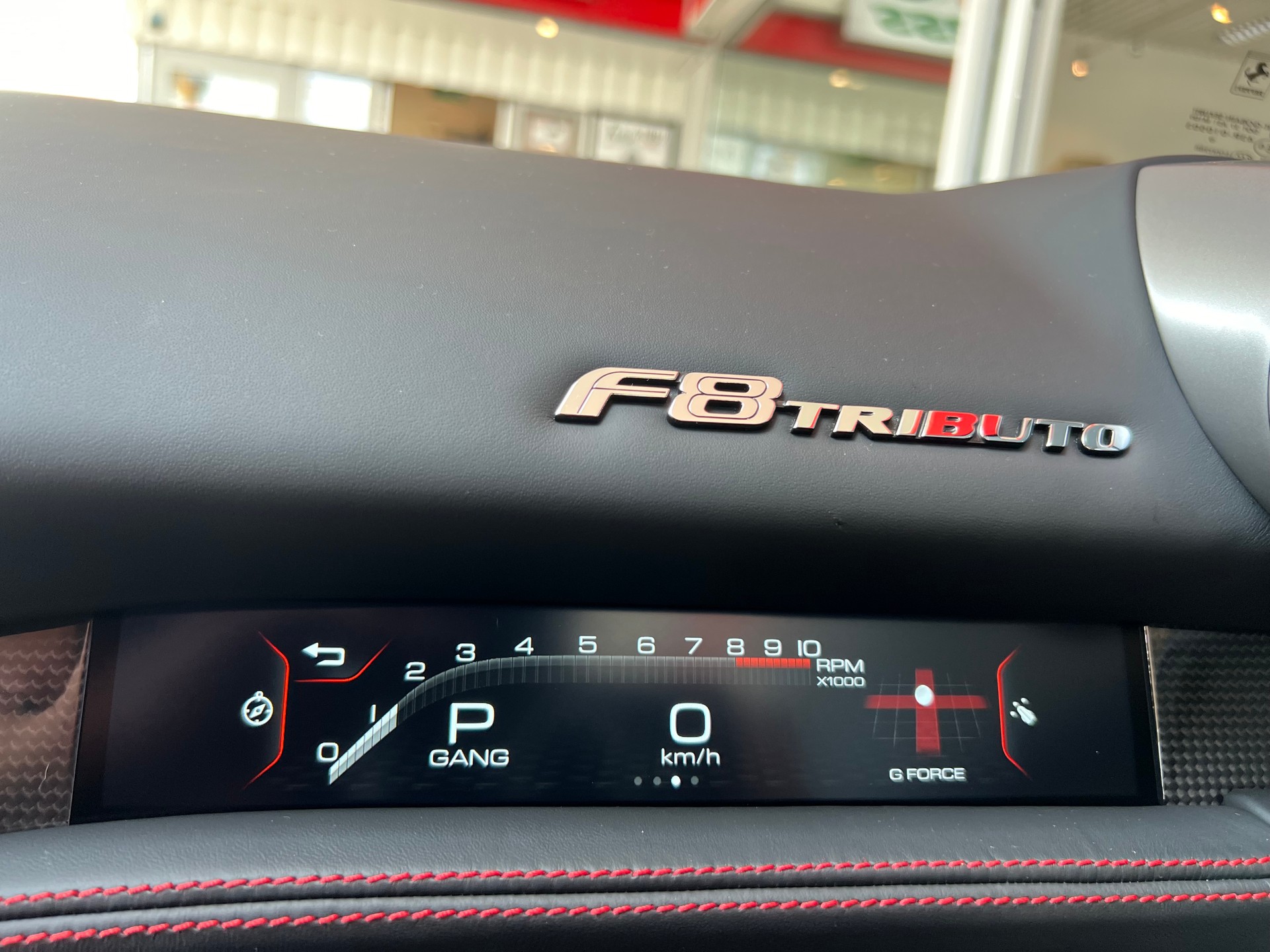 FERRARI F8 Tributo Bi-Color-image-13