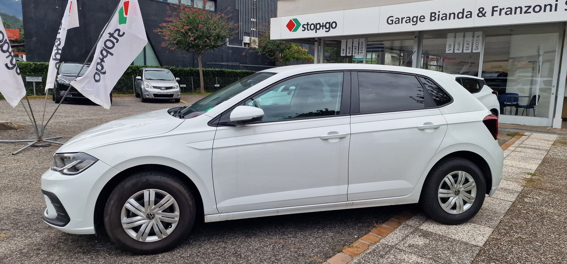 VW Polo 1.0 TSI Basis-image-11
