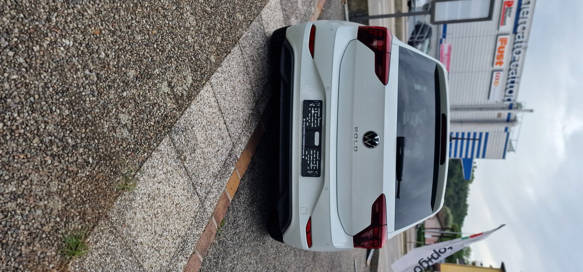 VW Polo 1.0 TSI Basis-image-3