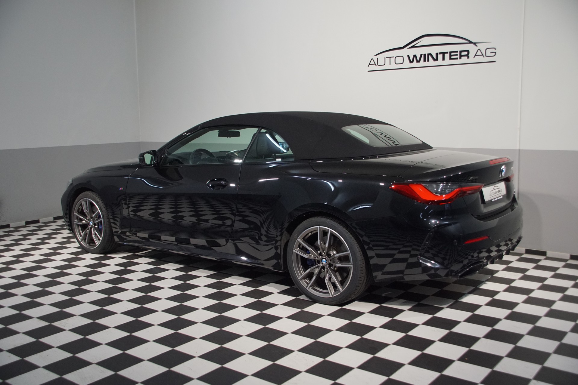 BMW M440i xDrive 48V Cabriolet Steptronic-image-10