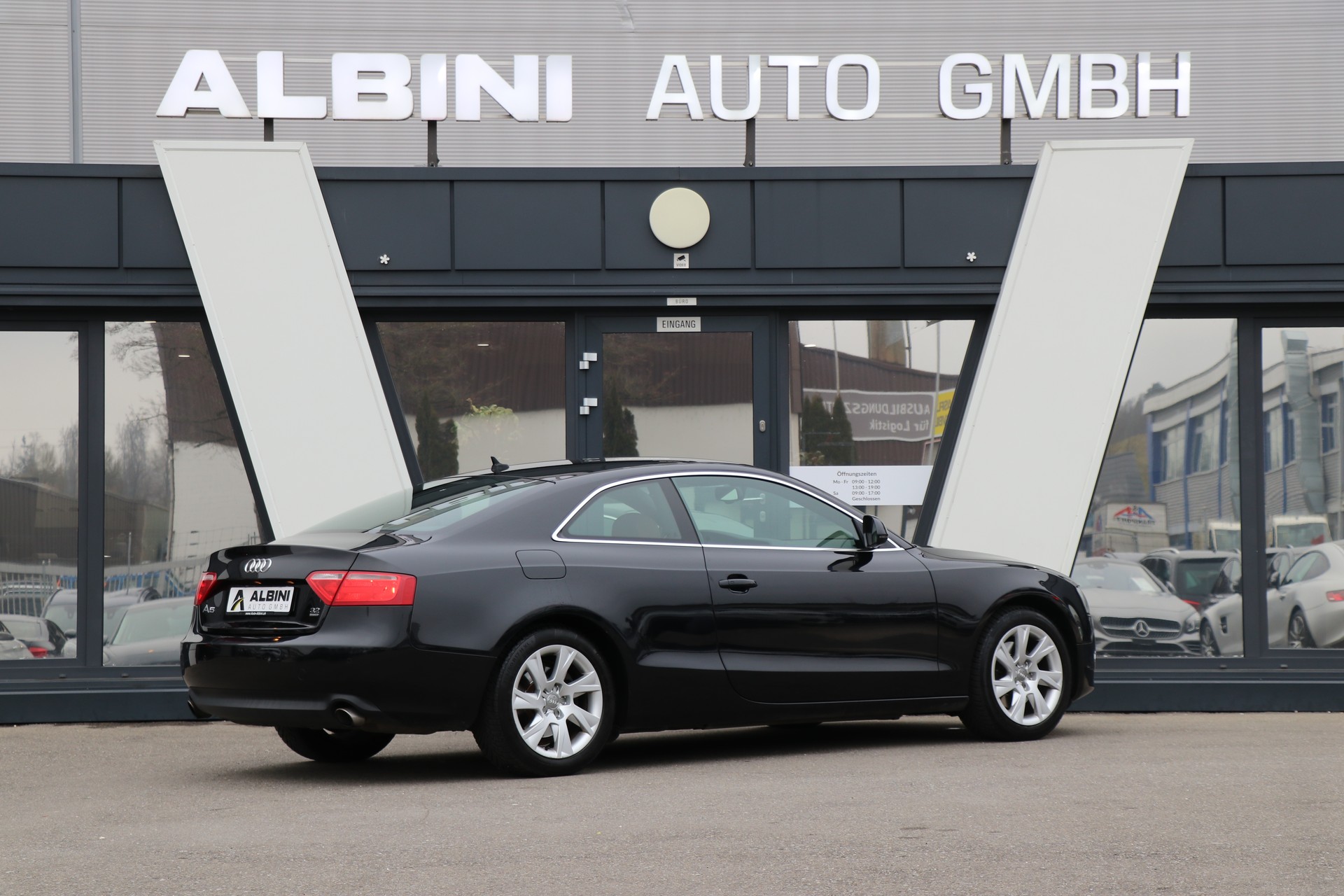 AUDI A5 Coupé 3.2 FSI quattro tiptronic-image-2