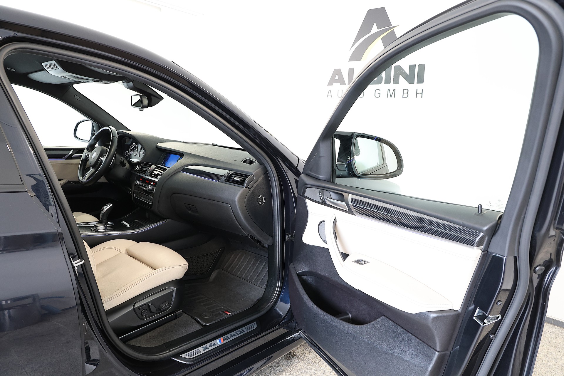 BMW X4 M 40i Steptronic-image-10