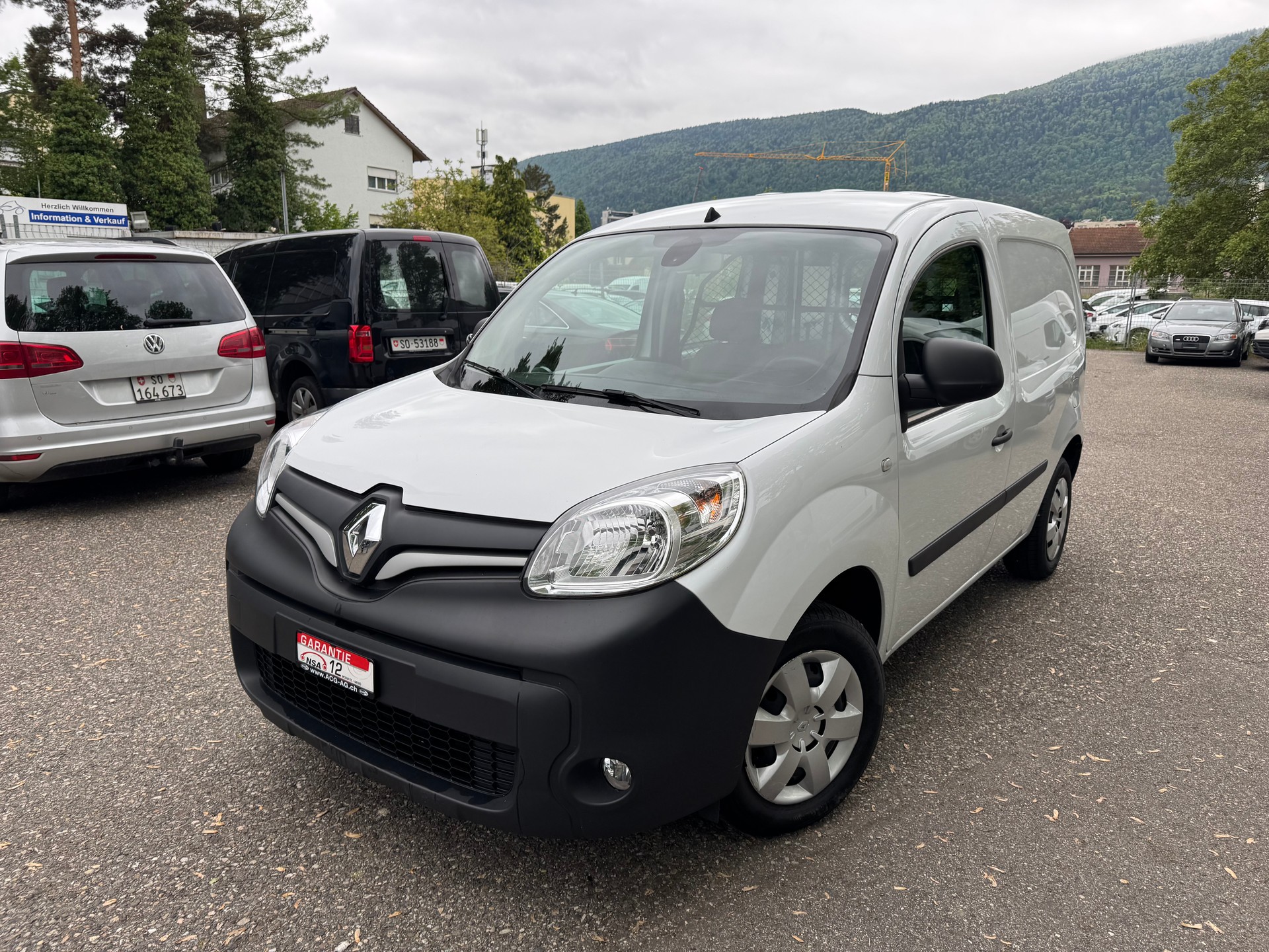 RENAULT Kangoo Medium dCi 95 ENERGY Business * 02xSitzplätz * Klimaanlage * Tempomat * PDC H * Frisch Ab MFK