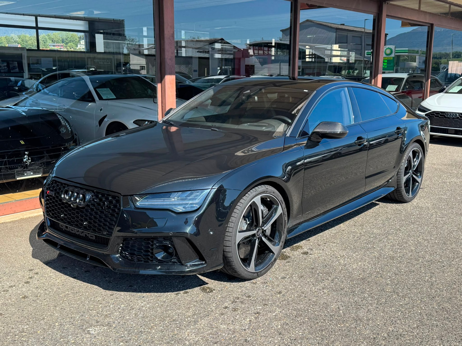 AUDI RS7 Sportback 4.0 TFSI V8 quattro S-tronic-image-1