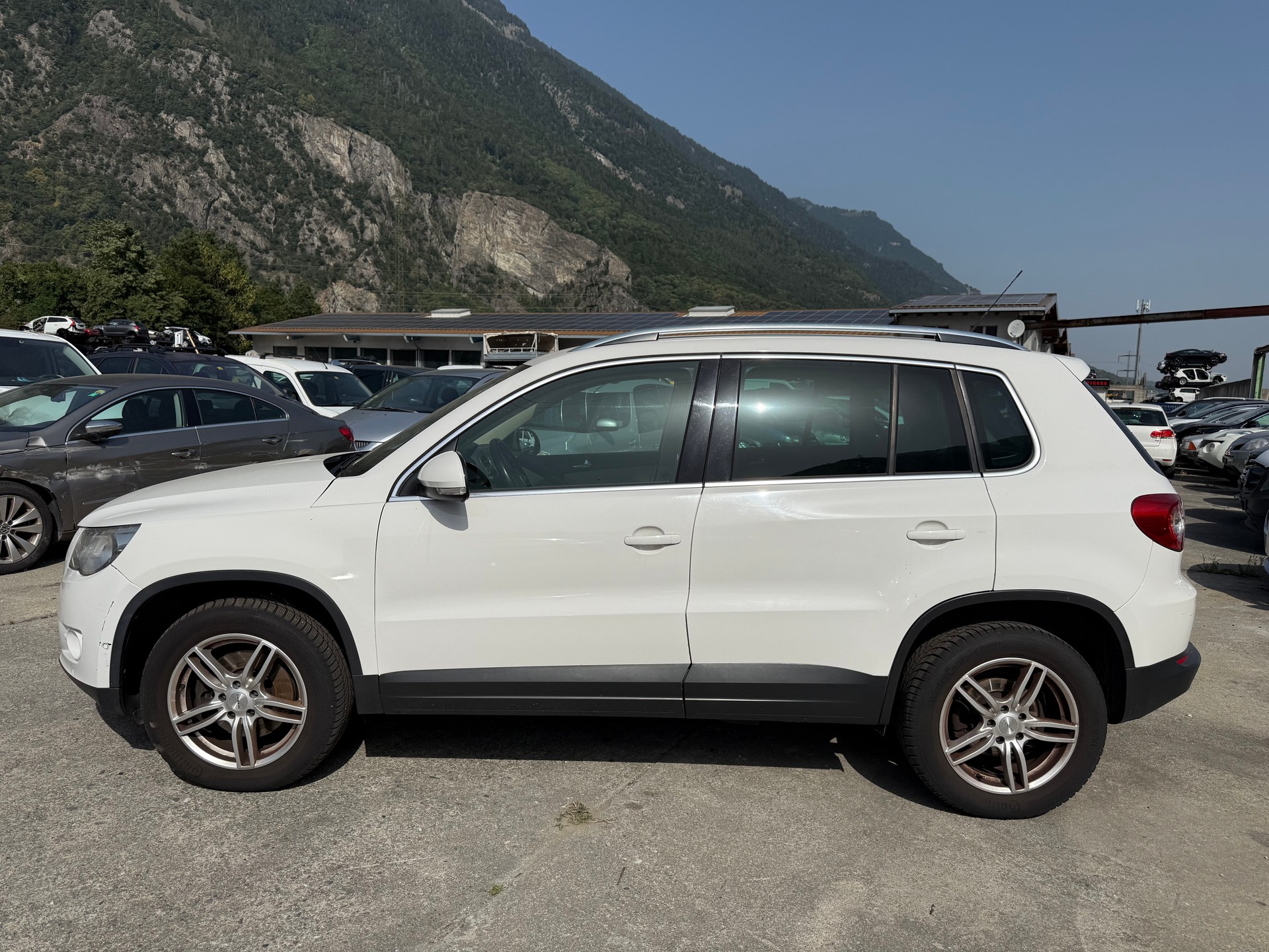 VW Tiguan 2.0 TSI Sport&Style-image-0