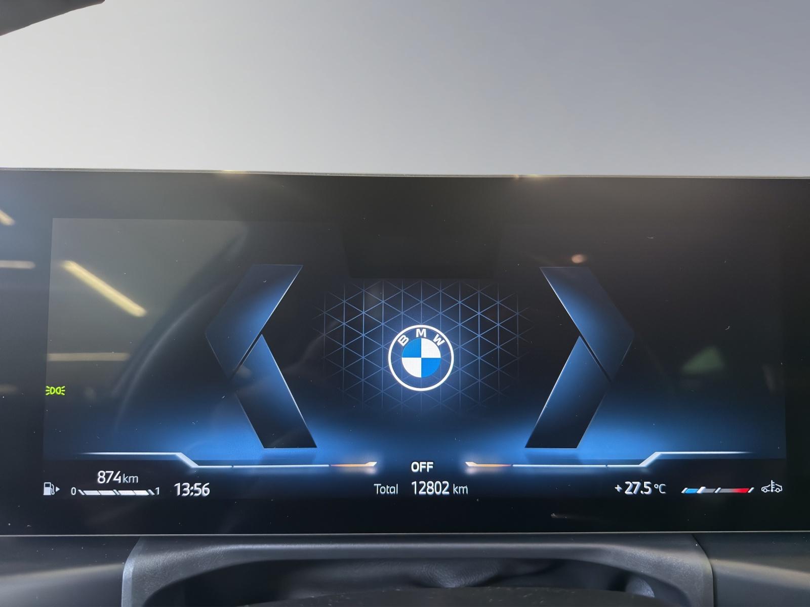 BMW 320d xDrive Touring M Sport-image-11