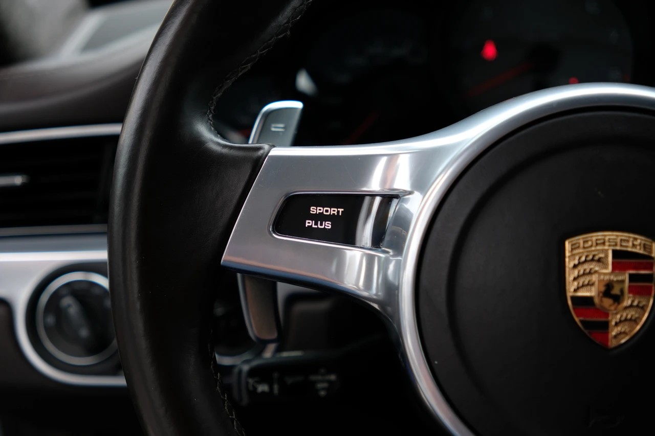 PORSCHE 911 Carrera 4S PDK-image-14