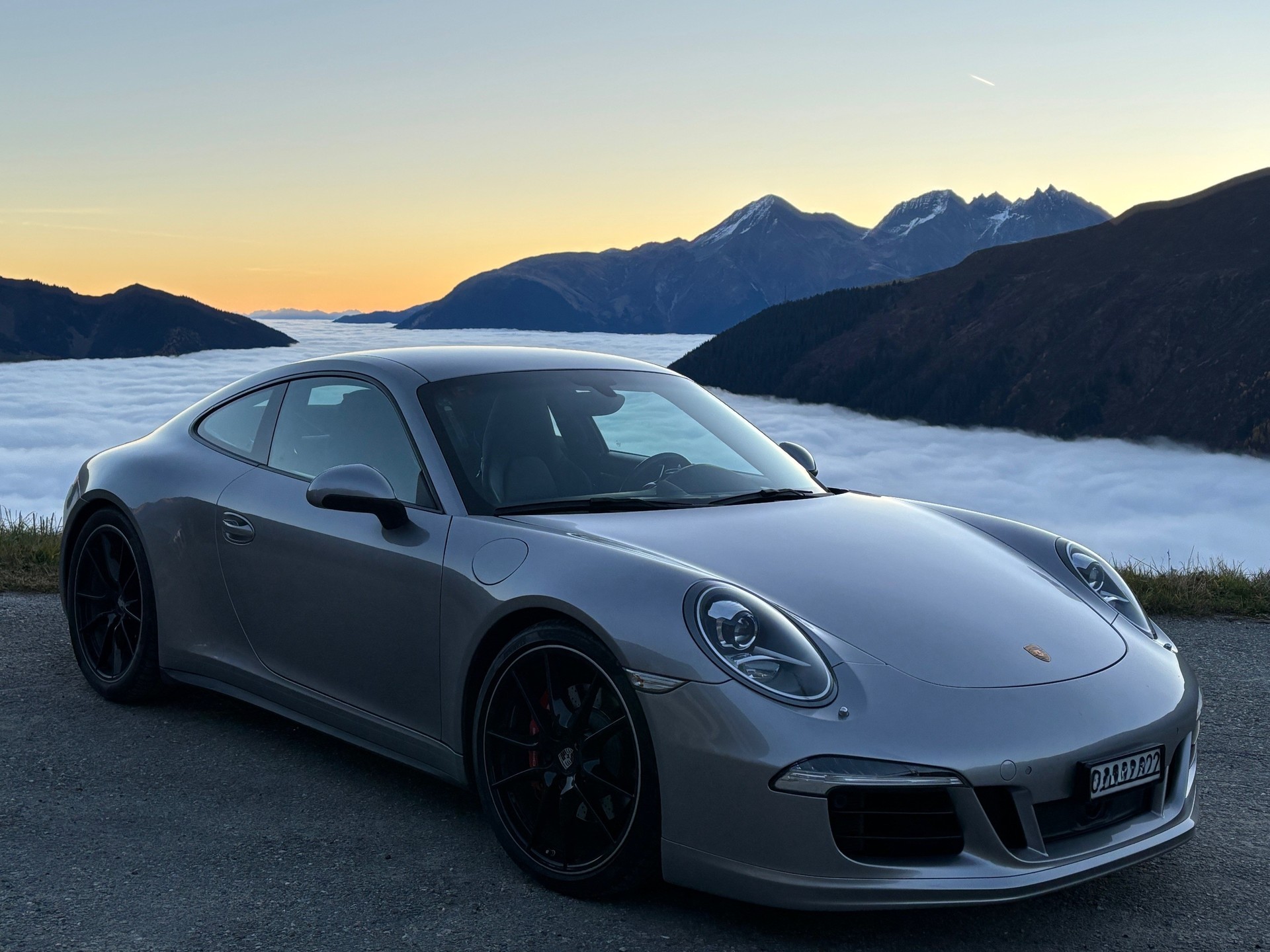 PORSCHE 911 Carrera 4S PDK-image-0