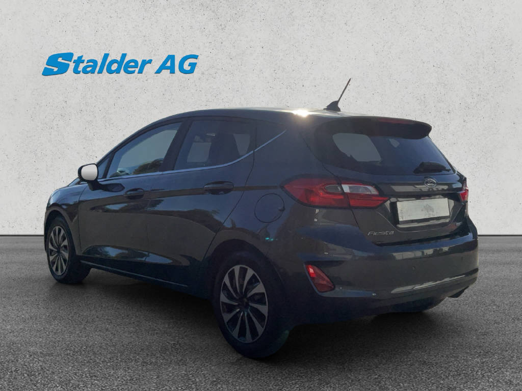 FORD Fiesta 1.0 EcoB Hybrid Titanium-image-3