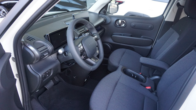 HYUNDAI Inster 49kWh Vertex-image-9