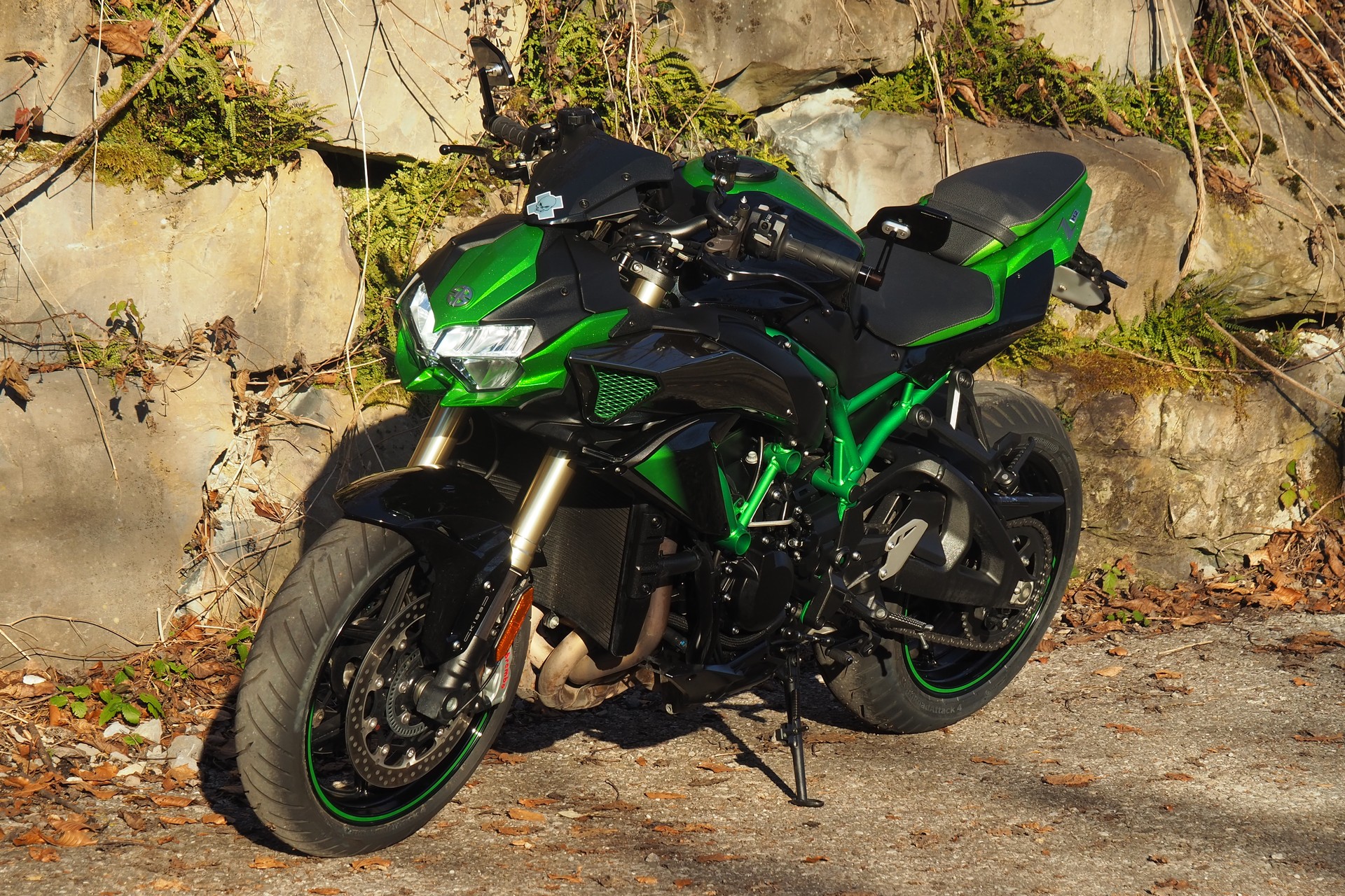 KAWASAKI Z H2-showroom-element-1