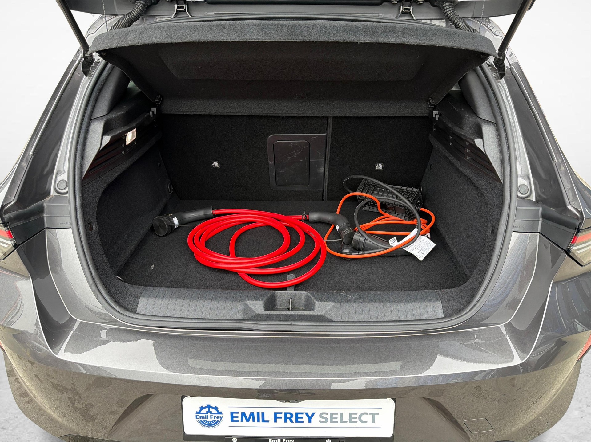 OPEL Astra 1.6 T PHEV 180 GS-image-11