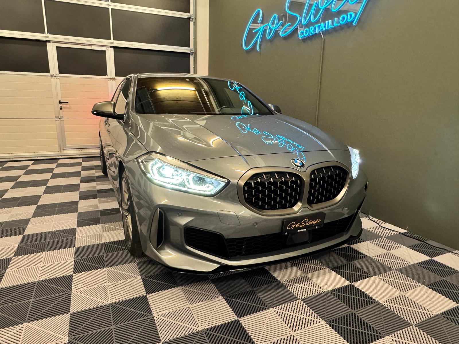 BMW M135i xDrive Steptronic-image-7