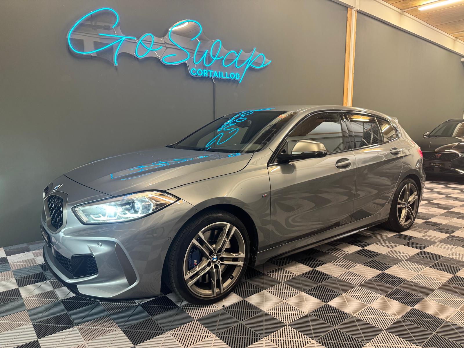 BMW M135i xDrive Steptronic-image-0