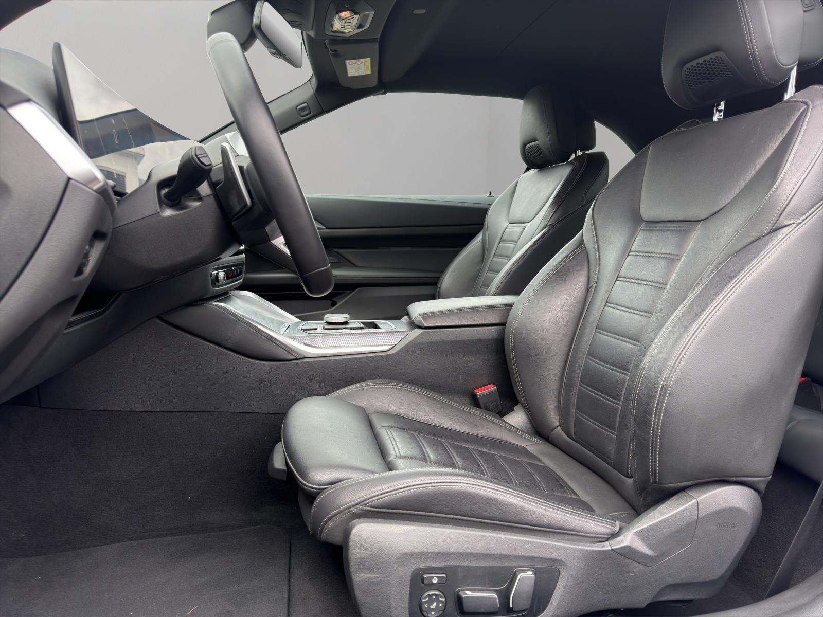 BMW 430i xDrive Cabriolet M Sport Steptronic-image-11