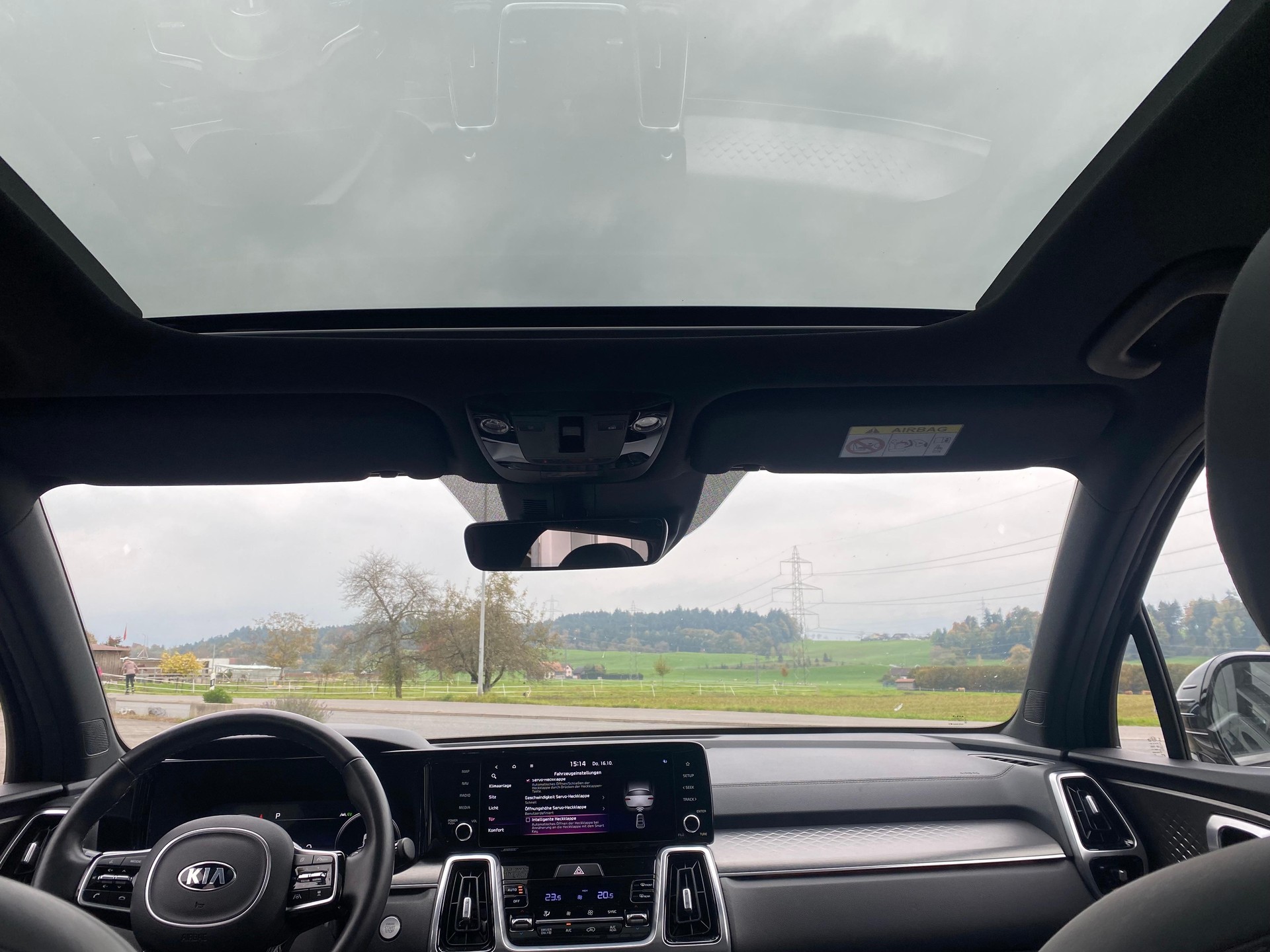 KIA Sorento 1.6 T-GDi Plug-in Hybrid 7P-image-5