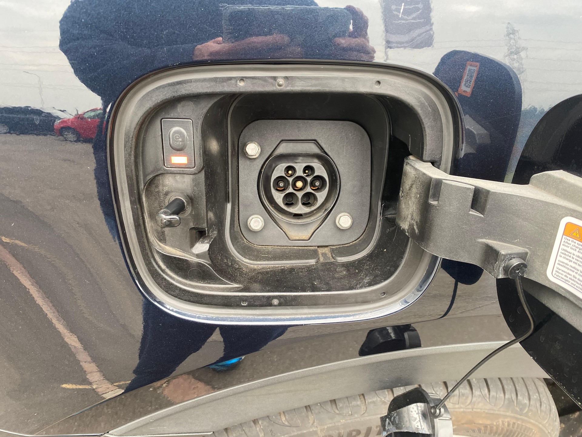 KIA Sorento 1.6 T-GDi Plug-in Hybrid 7P-image-15