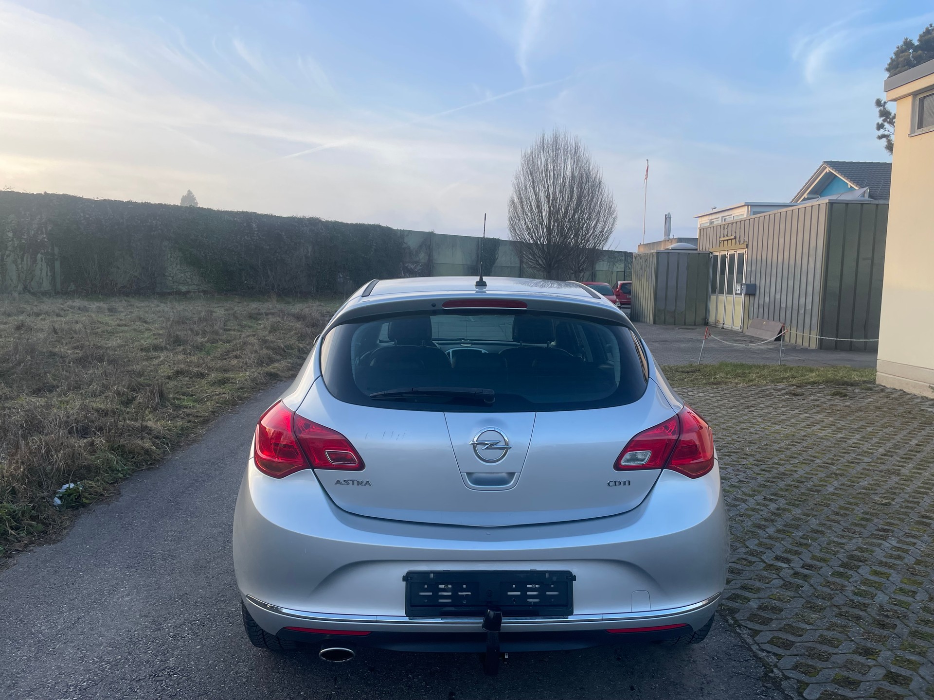 OPEL Astra 2.0 CDTi Cosmo Automatic-image-3