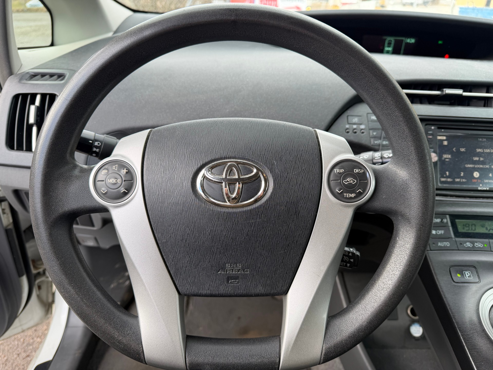 TOYOTA Prius 1.8 16V HSD Luna-image-6