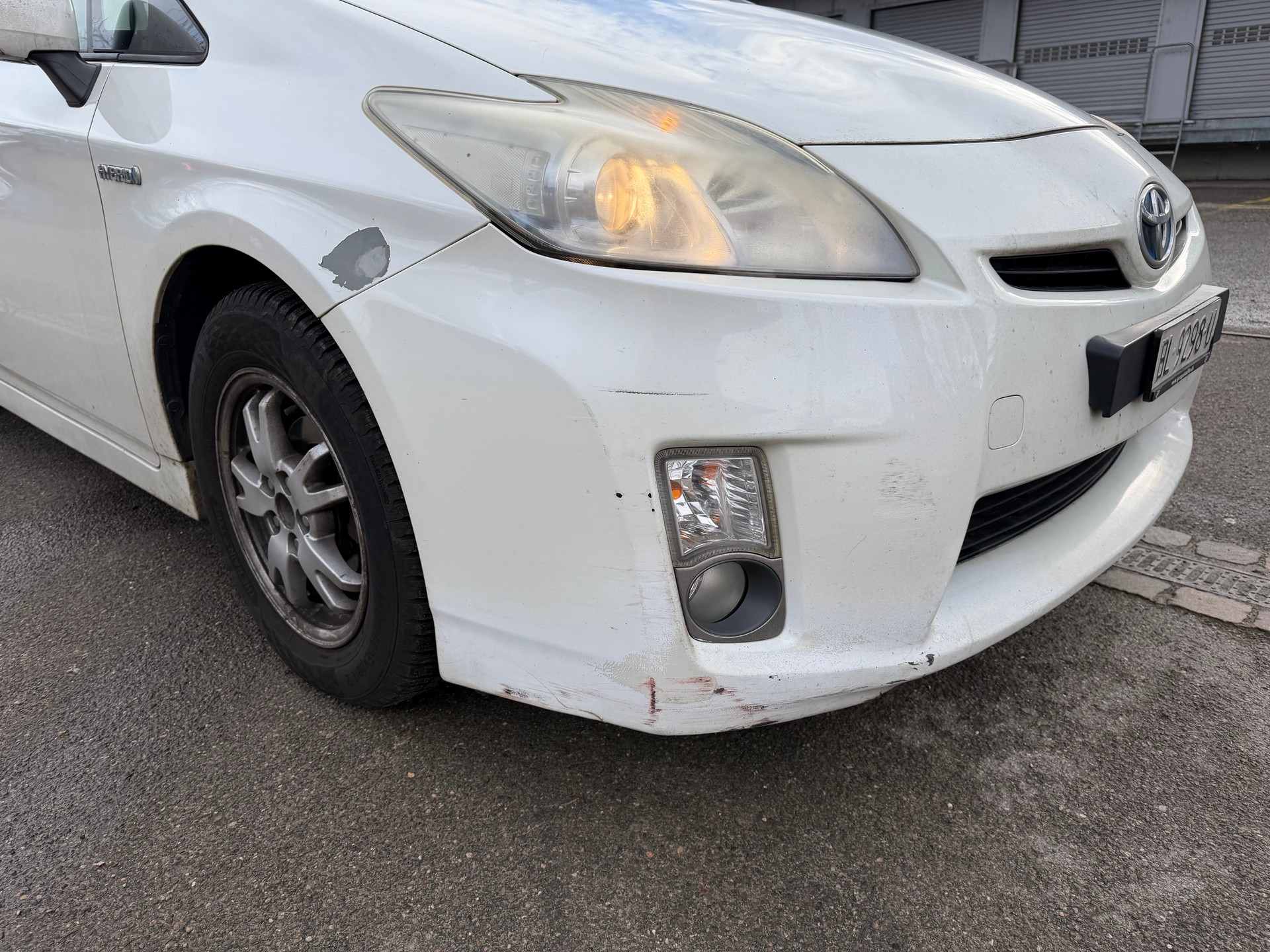 TOYOTA Prius 1.8 16V HSD Luna-image-9