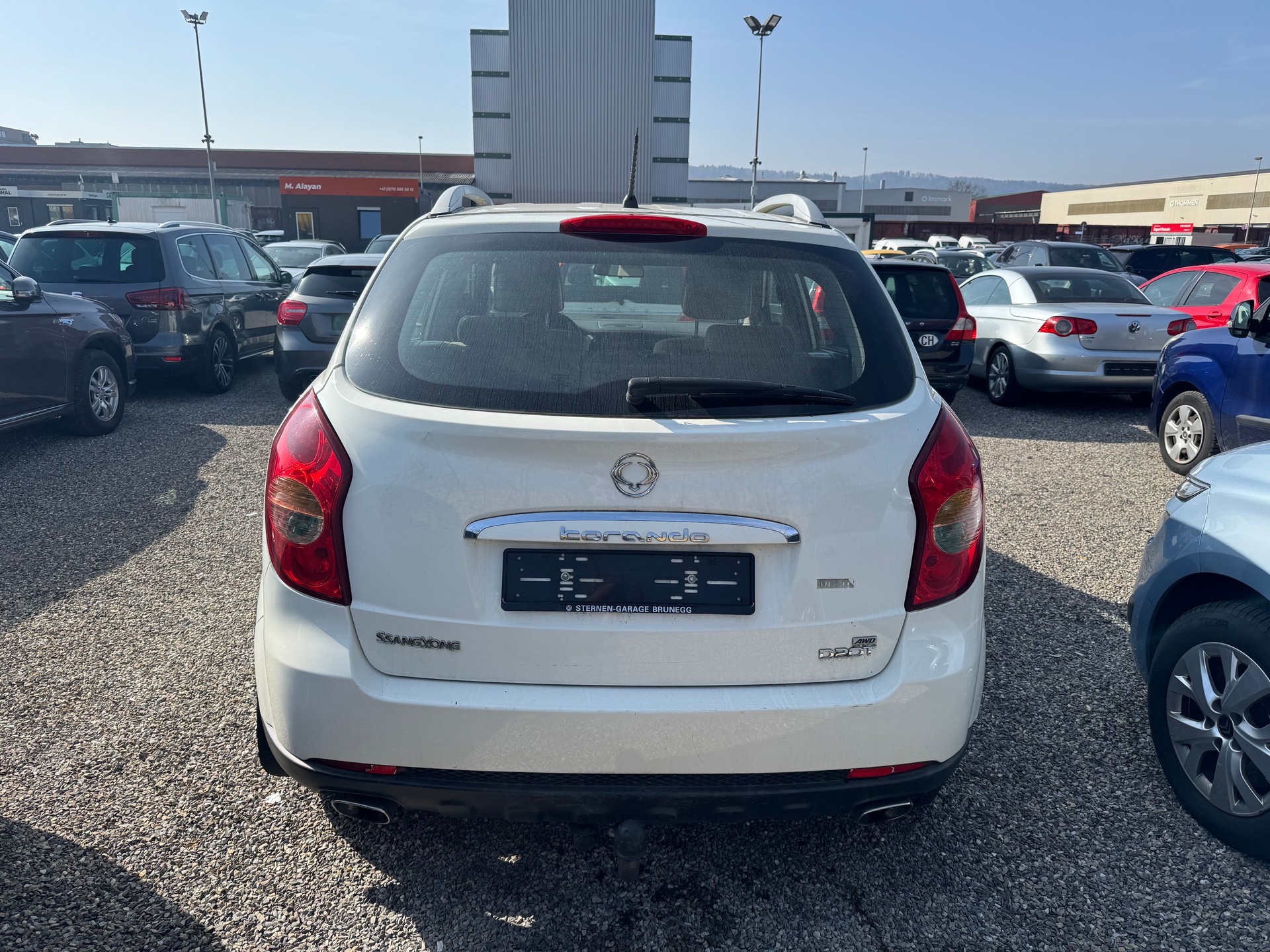 KGM-SsangYong Korando 2.0 e-XDI Quartz 4WD Automatic-image-5