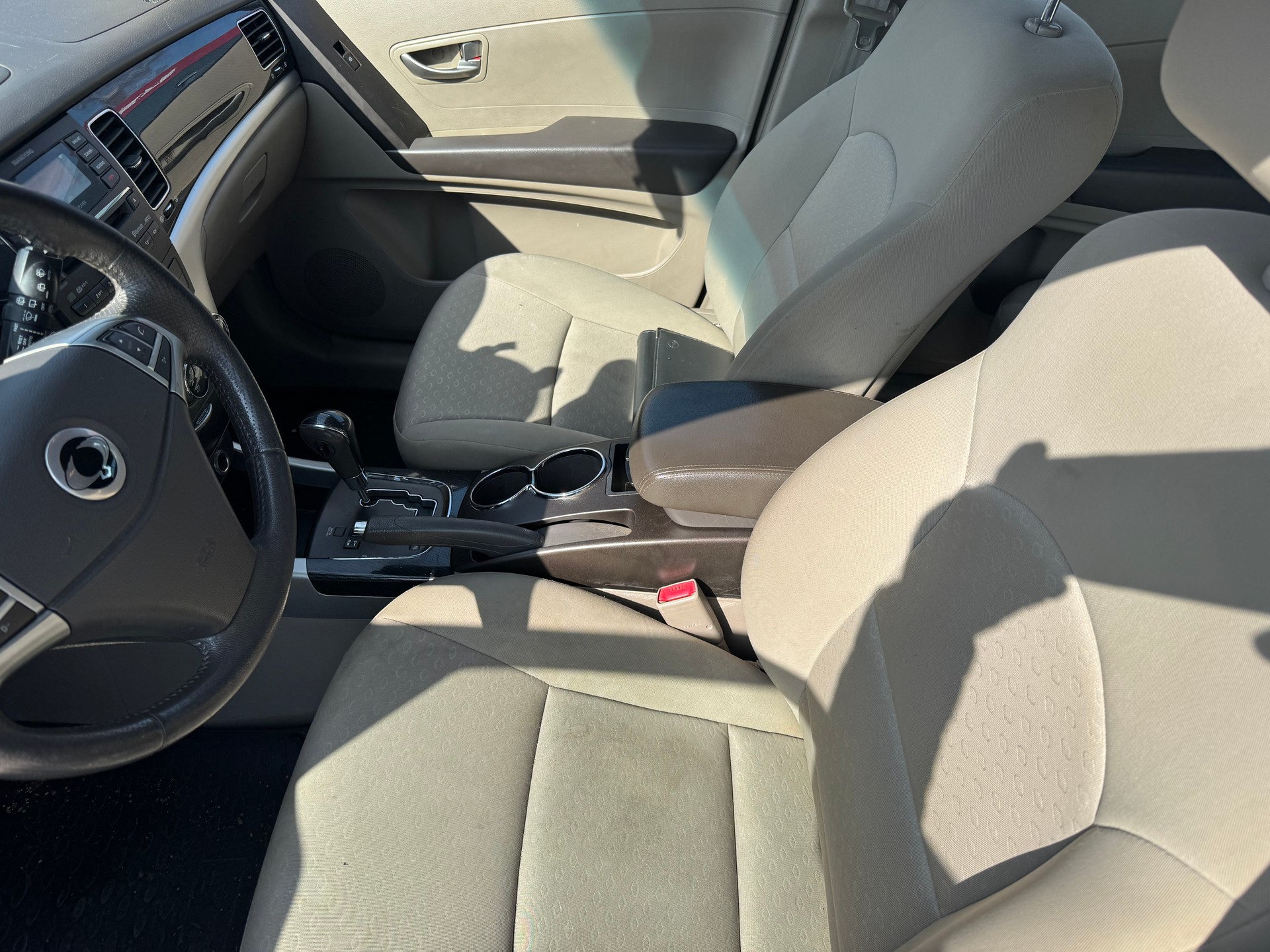 KGM-SsangYong Korando 2.0 e-XDI Quartz 4WD Automatic-image-7