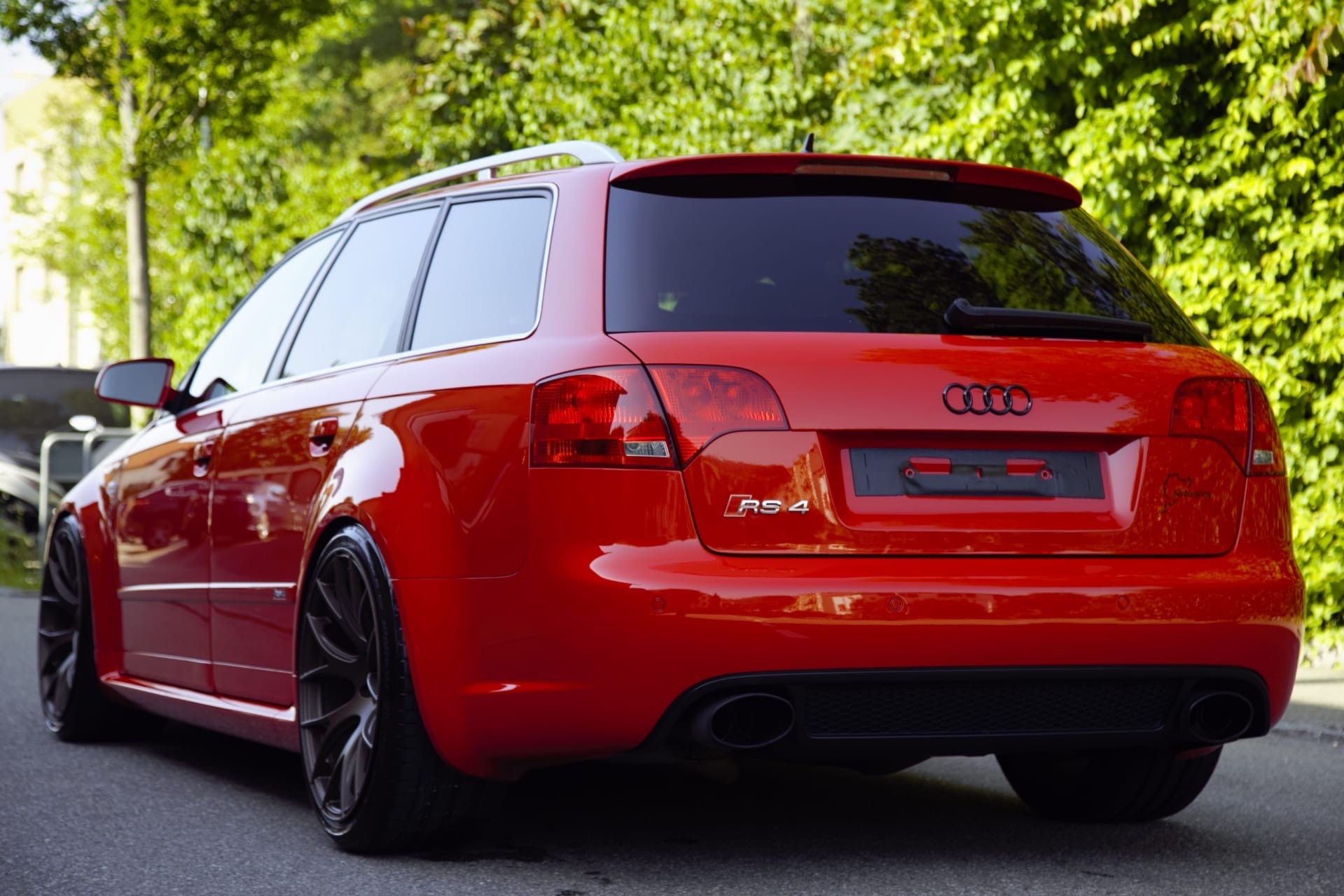 AUDI RS4 Avant 4.2 V8 quattro-image-2