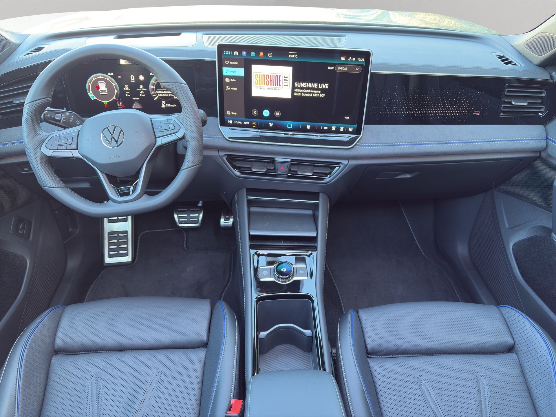 VW Tiguan 2.0 TSI DSG R-Line 4Motion-image-6