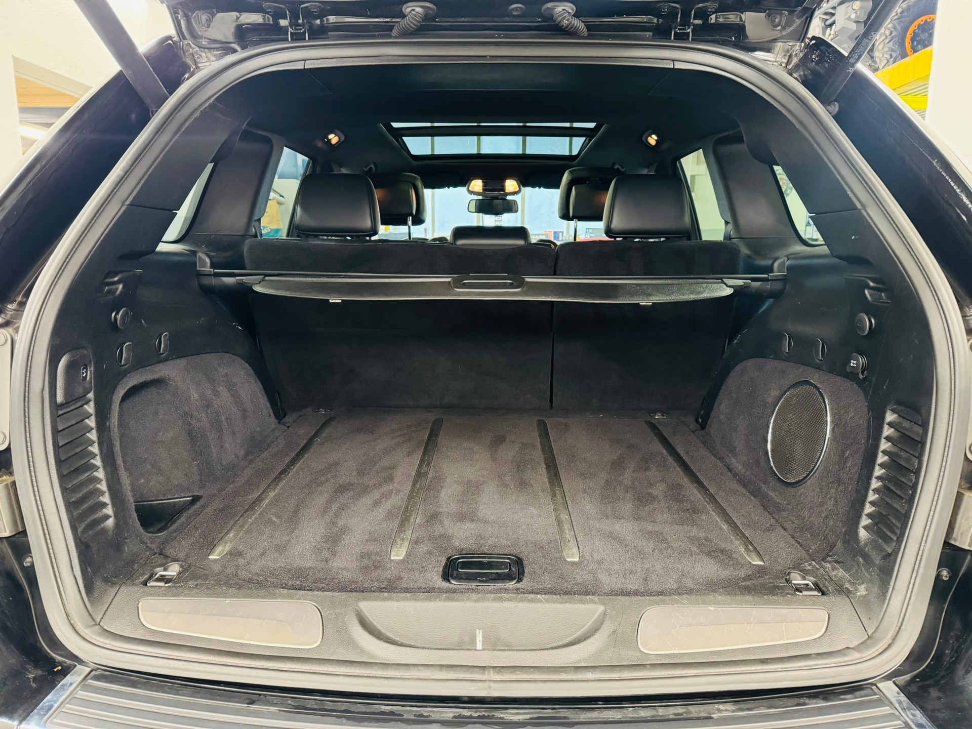 JEEP Grand Cherokee 3.0 CRD Limited Automatic-image-17