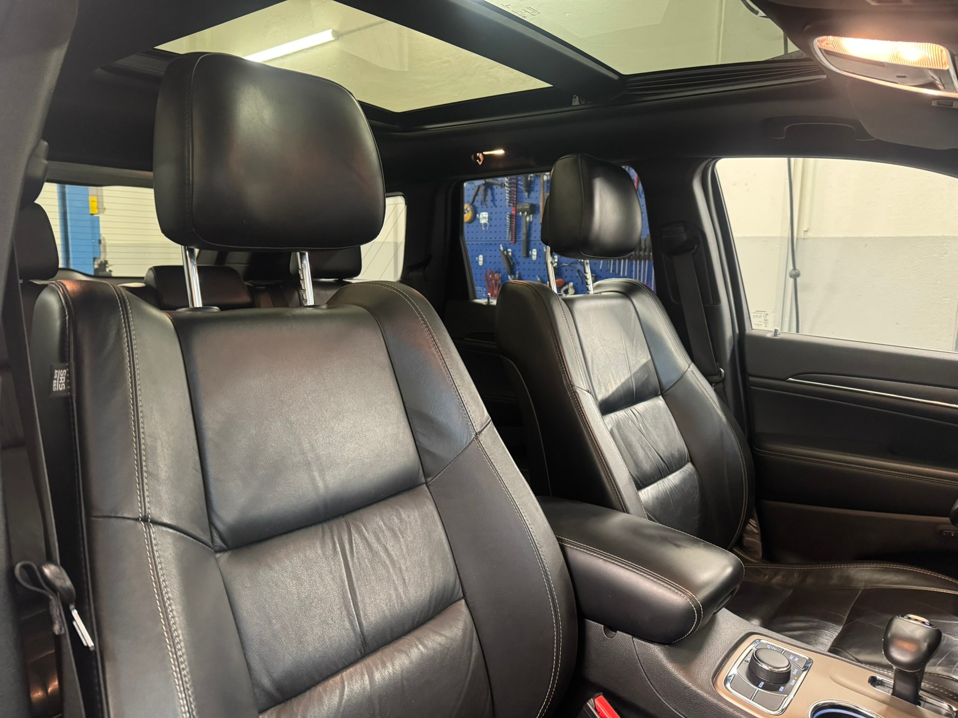JEEP Grand Cherokee 3.0 CRD Limited Automatic-image-11