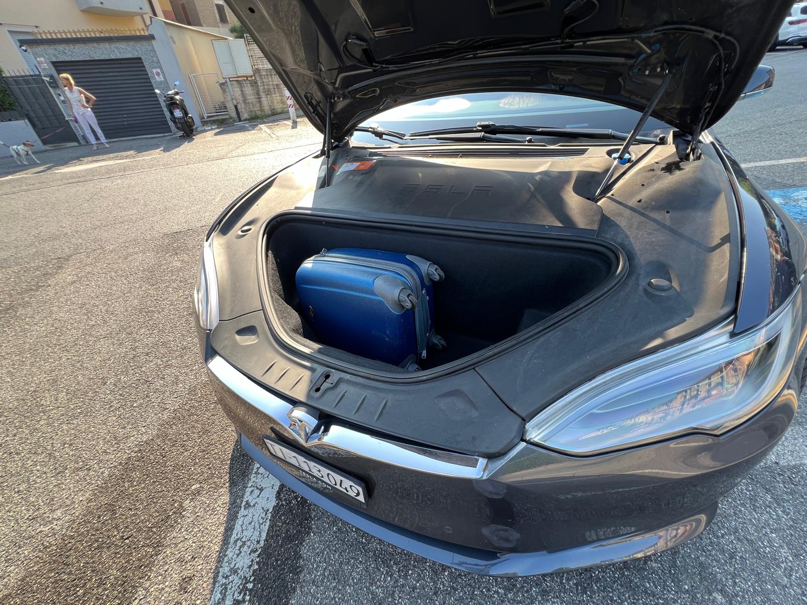 TESLA MODEL S-image-6